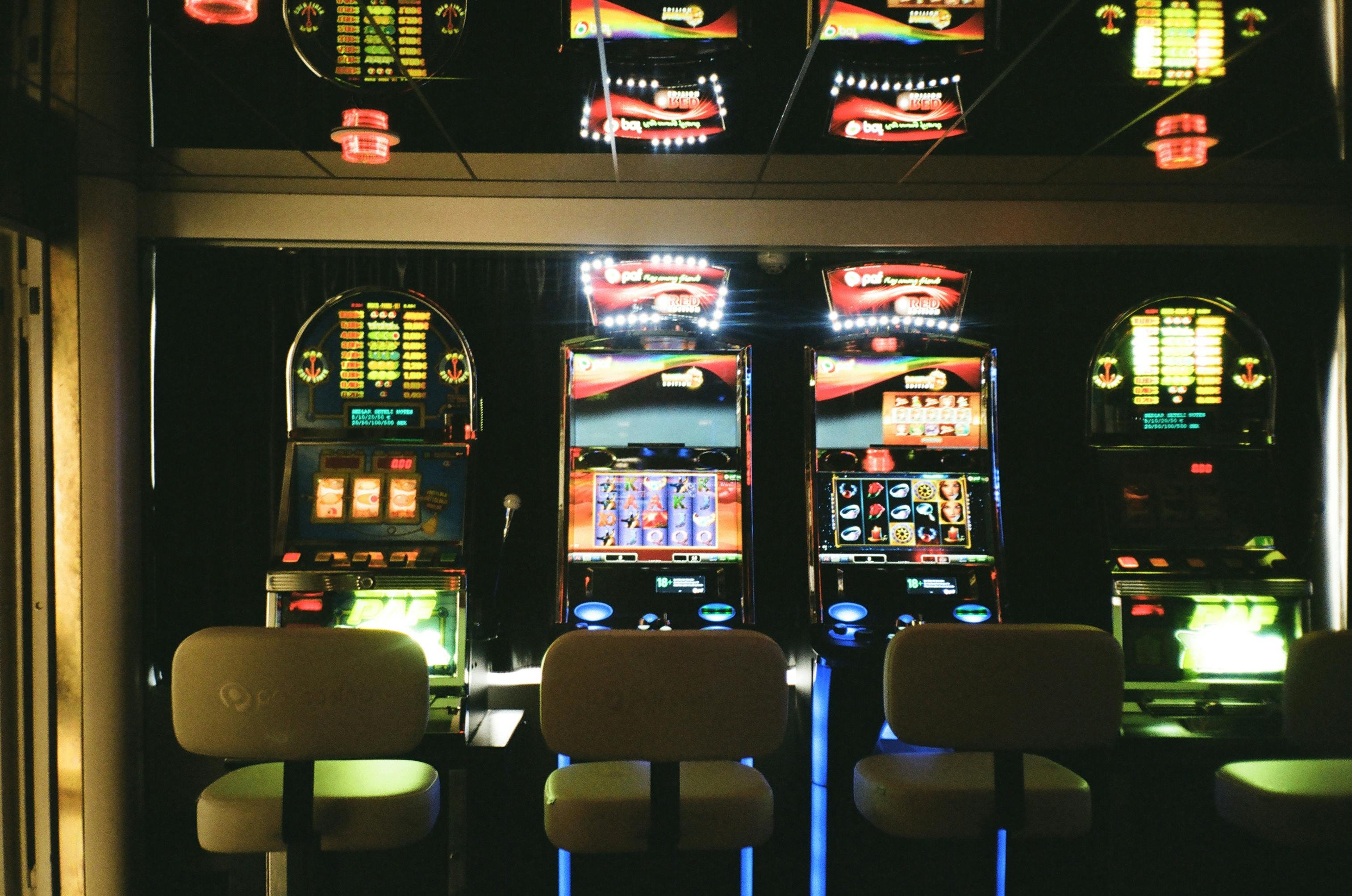 v8bet